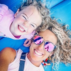 Meet your Posher, Whitney